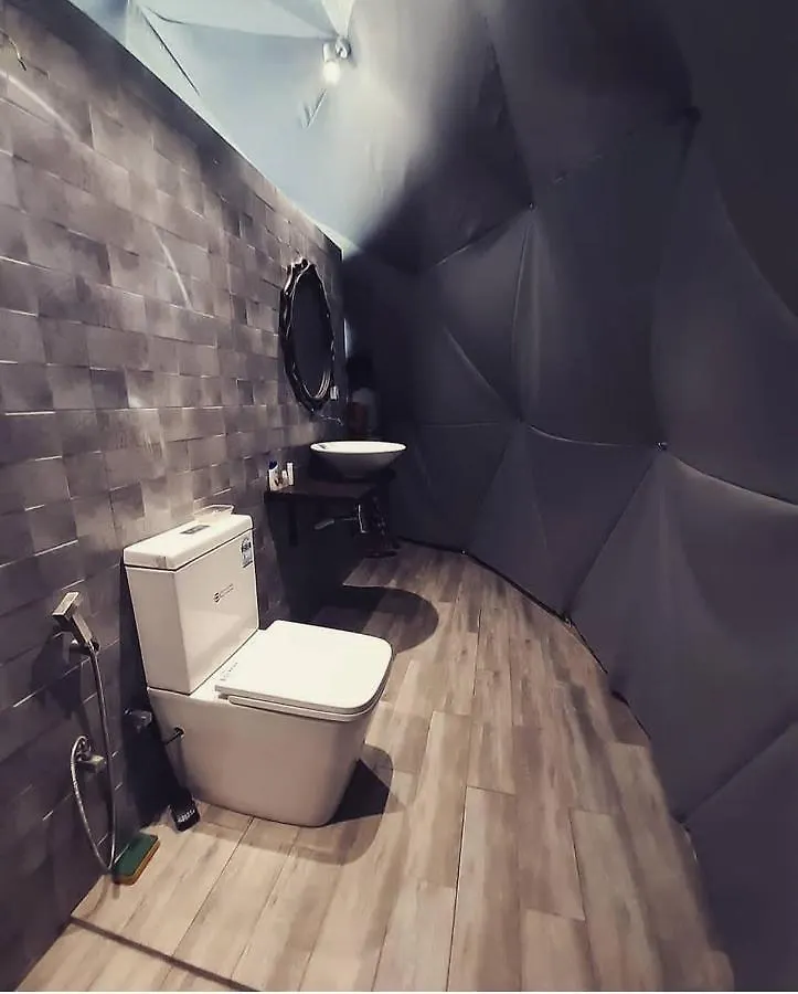 The Glamp Hotel Kiribathgoda Luxury tent