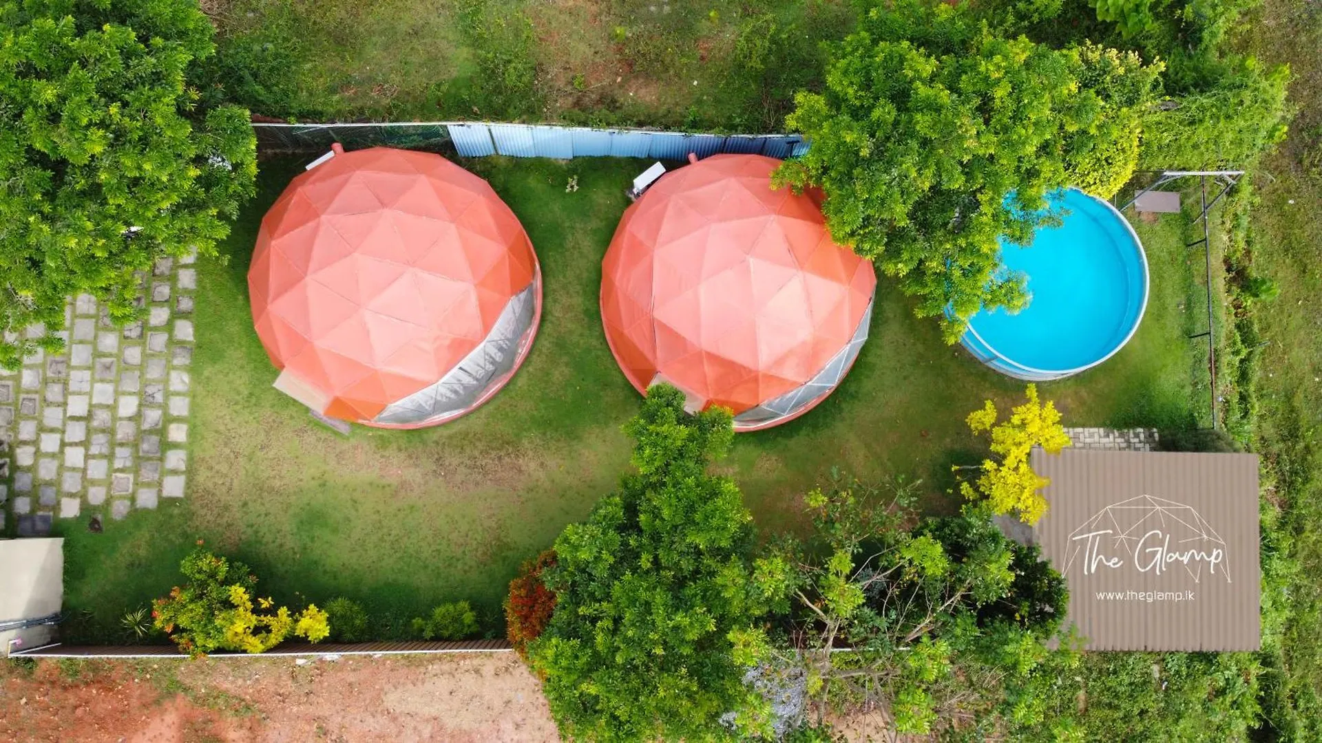 The Glamp Hotel Kiribathgoda Luxury tent